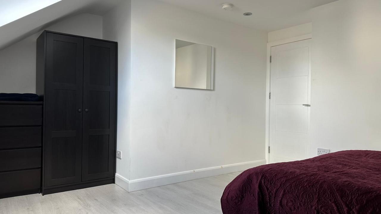 Stunning New 1 Bedroom Apartment Londres Exterior foto